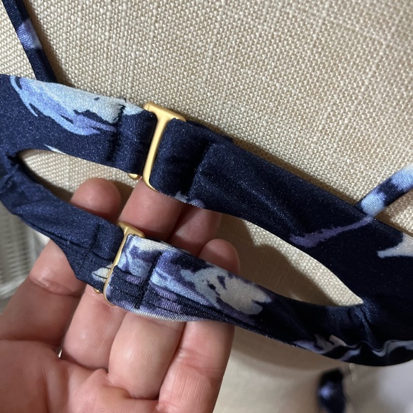 XL Athleta Bikini: Aqualuxe print square plunge bikini set: - Picture 2 of 12